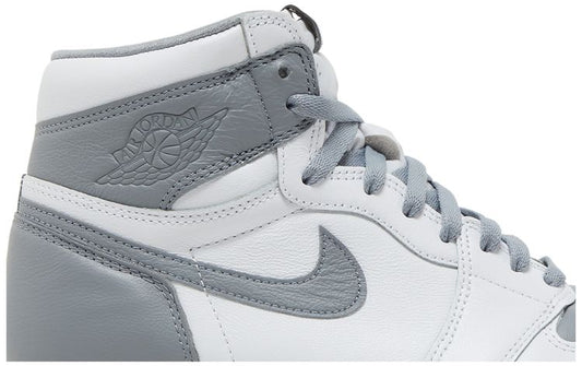 Air Jordan 1 Retro High OG 'Stealth