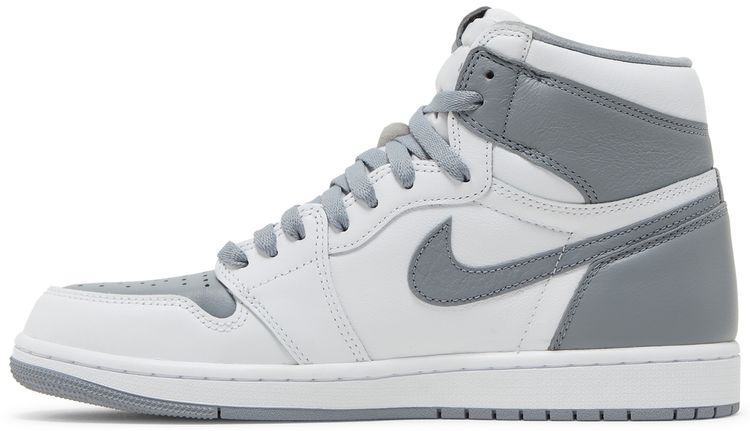Air Jordan 1 Retro High OG 'Stealth