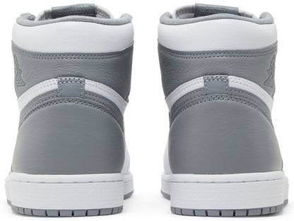 Air Jordan 1 Retro High OG 'Stealth