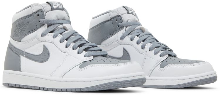 Air Jordan 1 Retro High OG 'Stealth